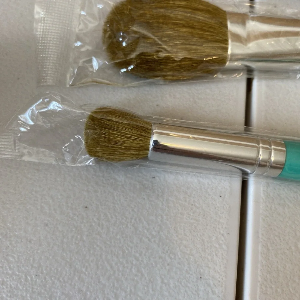 bareMinerals bare escentials